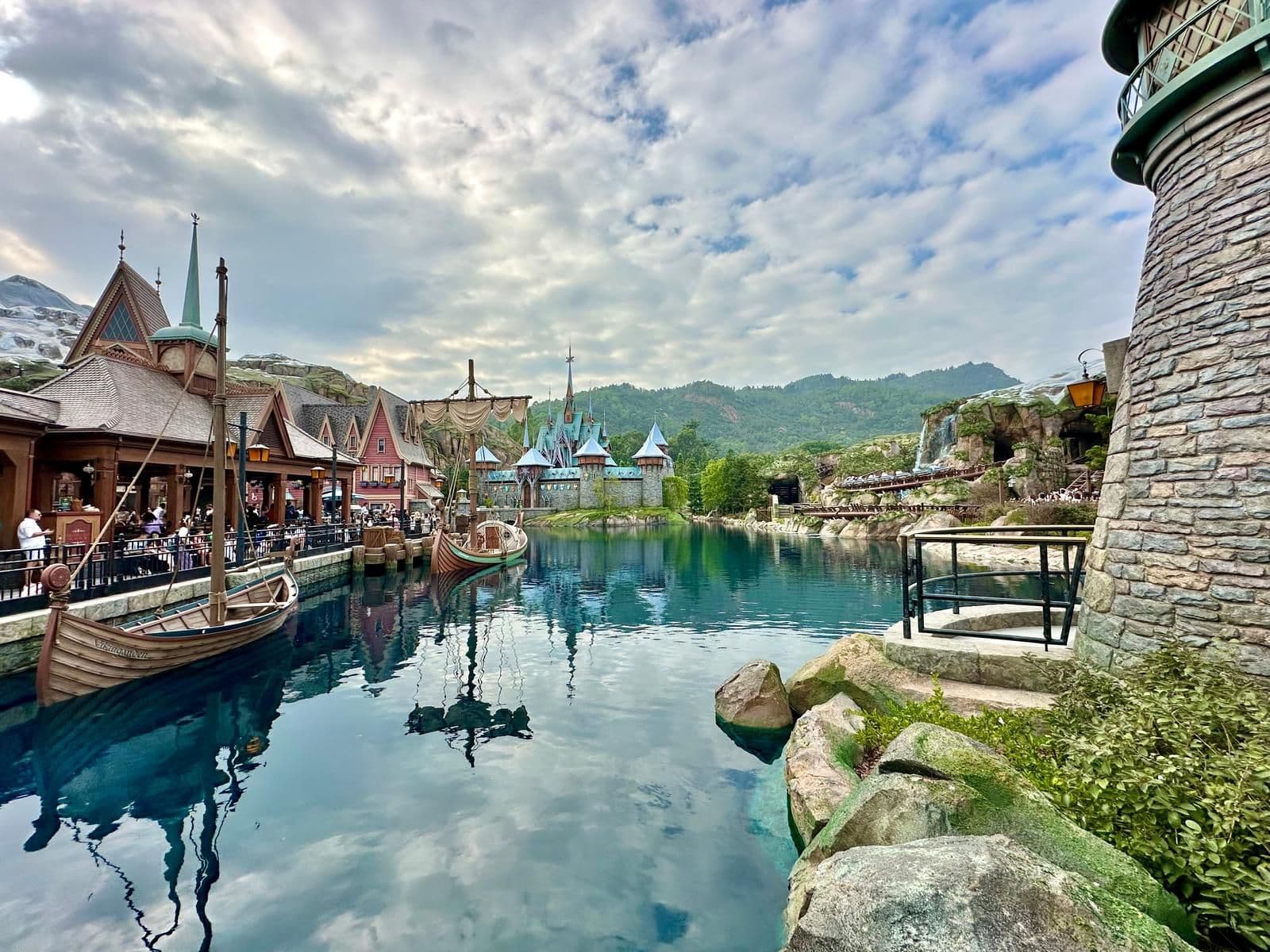 Nhật Bản (Osaka - Kyoto - Núi Phú Sỹ - Vườn Trái Cây - Tokyo - Disneyland)