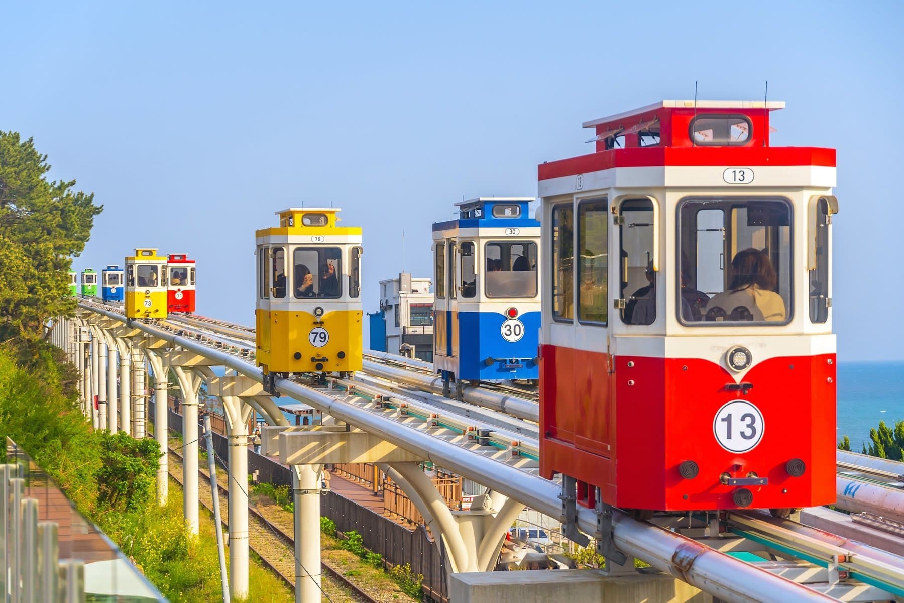 Hàn Quốc (Busan - Seoul - Trải Nghiệm Tàu Tốc Hành KTX - Làng Bích Họa Gamcheon - Tàu Sky Capsule - Chùa Haedong Yonggungsa - Tháp Namsan - Công Viên Lotte World - Làng Namsan Hanok - Painters Hero Show)