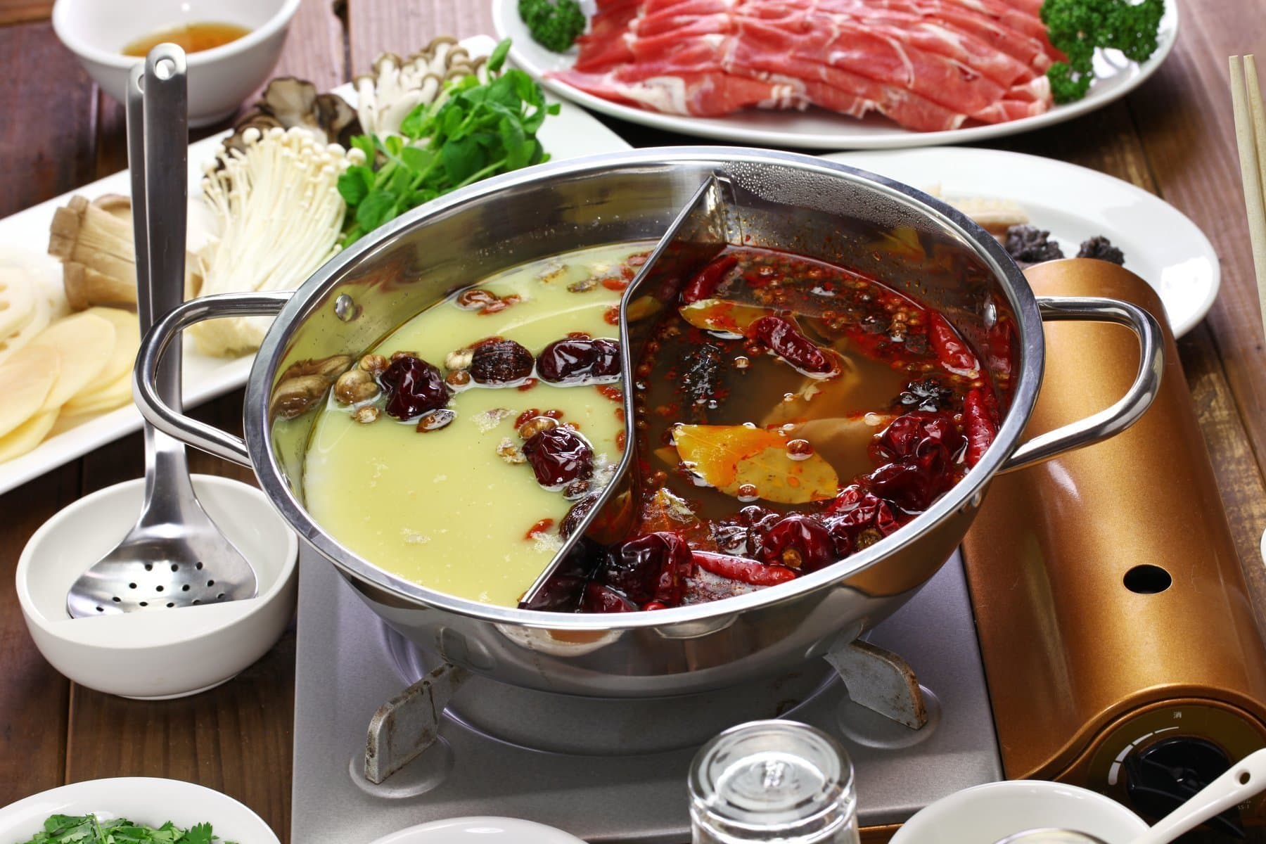 Trung Quốc (Trùng Khánh - Yến Tiệc Cung Đình - Lý Bá Tử - Từ Khí Khẩu - Hồng Nhai Động - Tắm Khoáng Nóng)