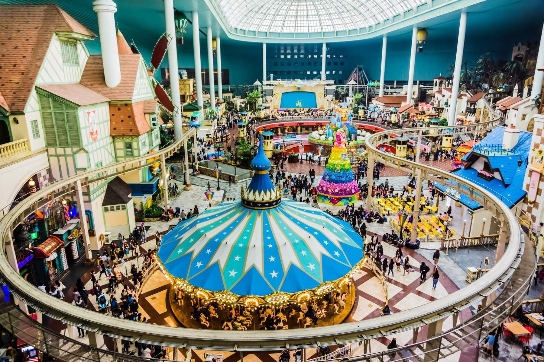 Hàn Quốc (Seoul - Nami - Vườn Morining Calm - Làng Dân Tộc Korean Folk - Công Viên Lotte World - Painter Heros Show - Thư Viện Starfield)