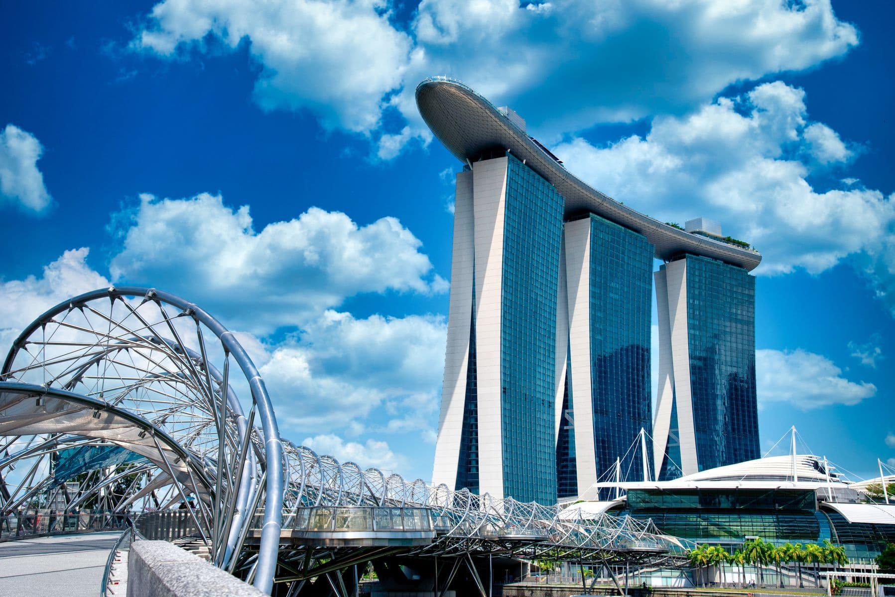 Singapore - Malaysia (Gardens By The Bay - Flower Dome - Cloud Forest - Bảo Tàng Sáp - Wings Of Time - Malacca - Kualalumpur City)