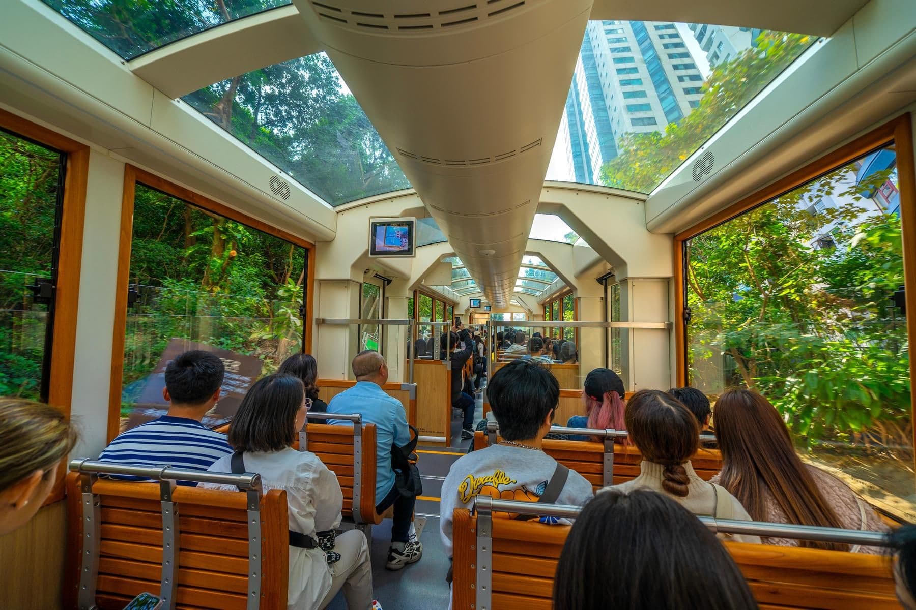 Hong Kong (Đại Lộ Danh Vọng - Chợ Quý Bà - 01 Ngày Tự Do Hoặc Option Tour)