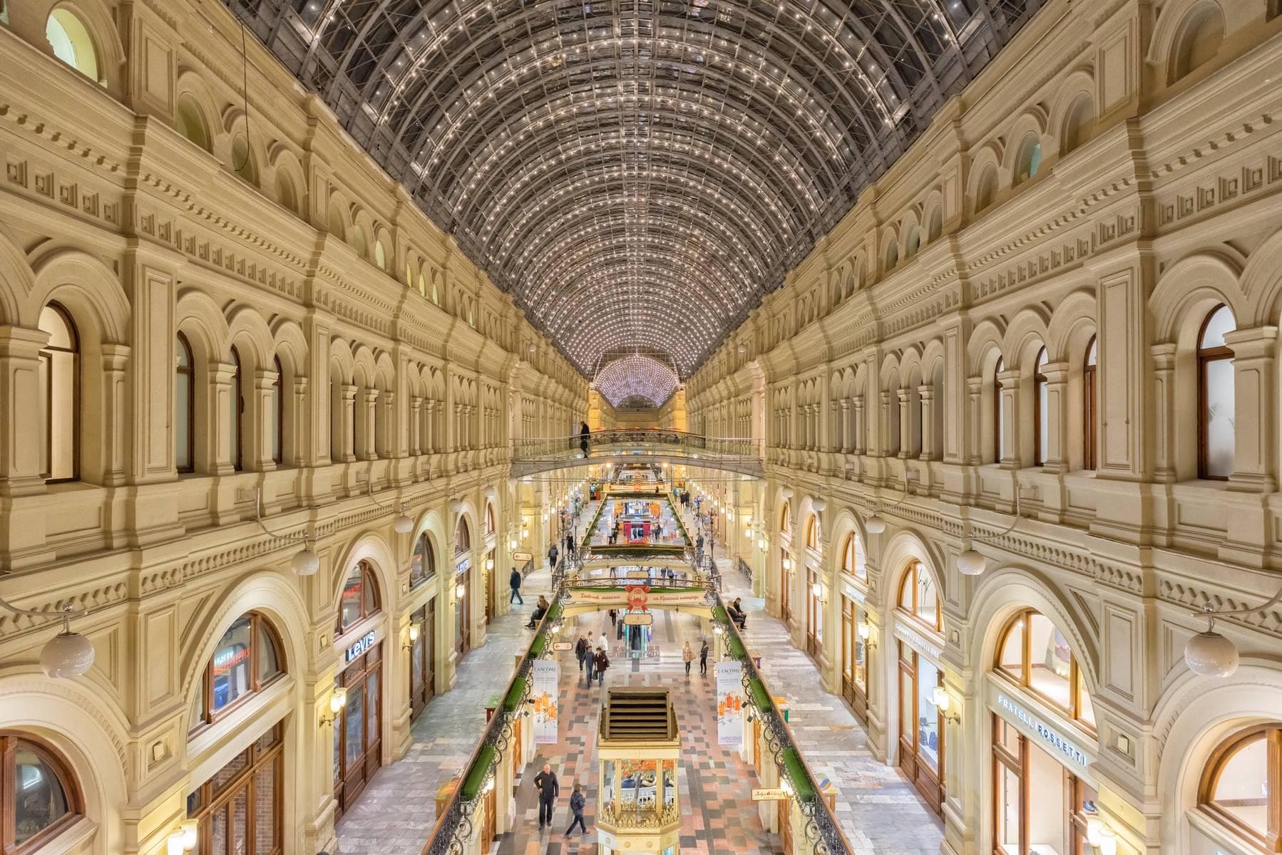 Nga (Moscow - Saint Petersburg)