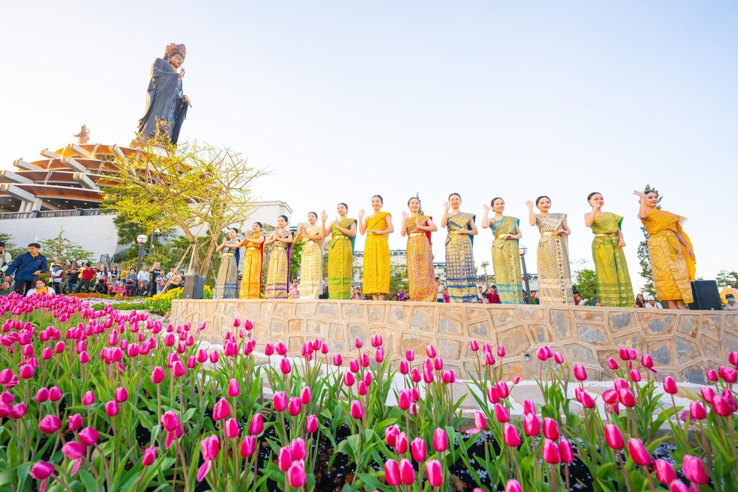 TOUR BÁO HIẾU - “Về Núi Bà – Gửi Lời Yêu Cha Mẹ” Câu chuyện tour – Hành trình của yêu Thương
