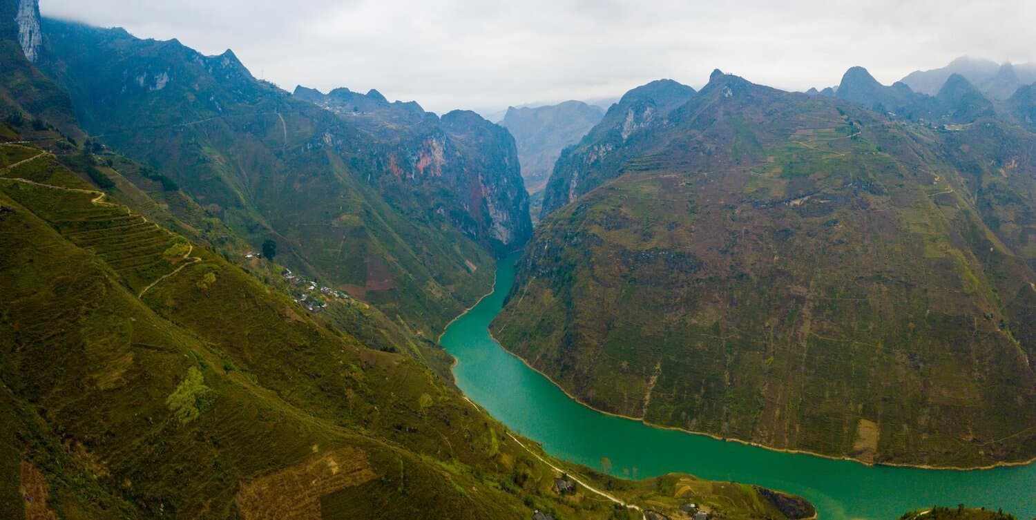 Hà Giang - Đồng Văn - Sông Nho Quế - Cao Bằng - Bản Giốc - Lạng Sơn