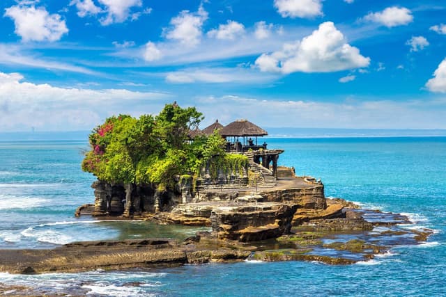 Indonesia - Bali (Tampaksiring Tour - Nusa Dua - Đền Tanah Lot)