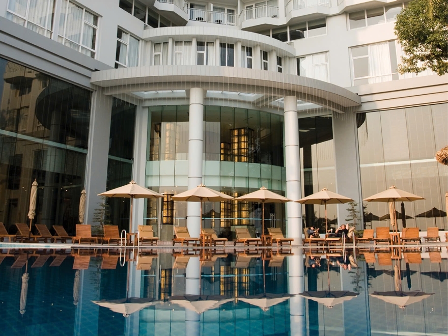 Combo 2N1D Tại Quảng Ninh : Nghỉ Đêm Tại Novotel Halong Bay, Cáp Treo Yên Tử Và Du Thuyền Thăm Vịnh Hạ Long