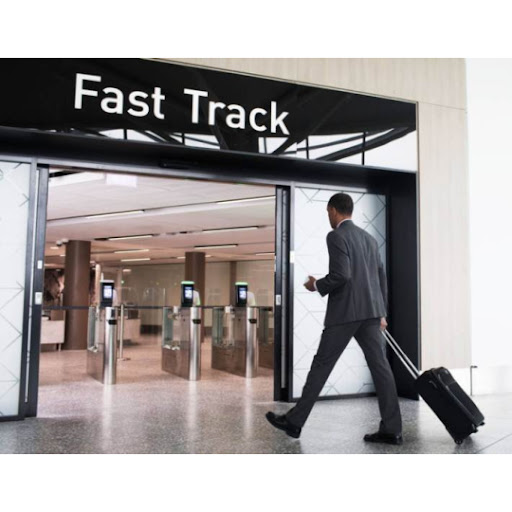Dịch Vụ Fast Track Tại Sân Bay Quốc Tế Nội Bài