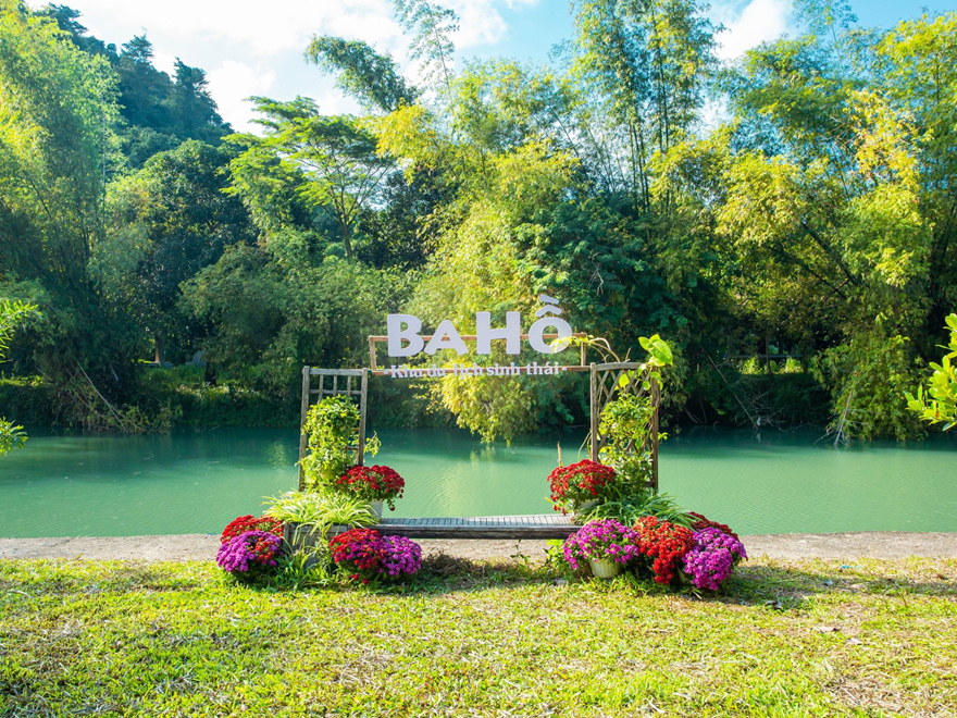 Vé Khu Du Lịch Ba Hồ