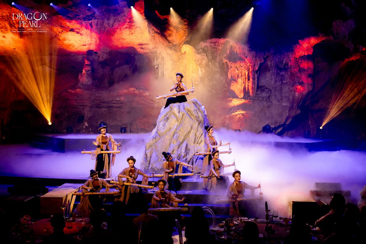 Vé Thưởng Thức Ẩm Thực Tại Hang Ngọc Rồng - Dragon Pearl Cave 