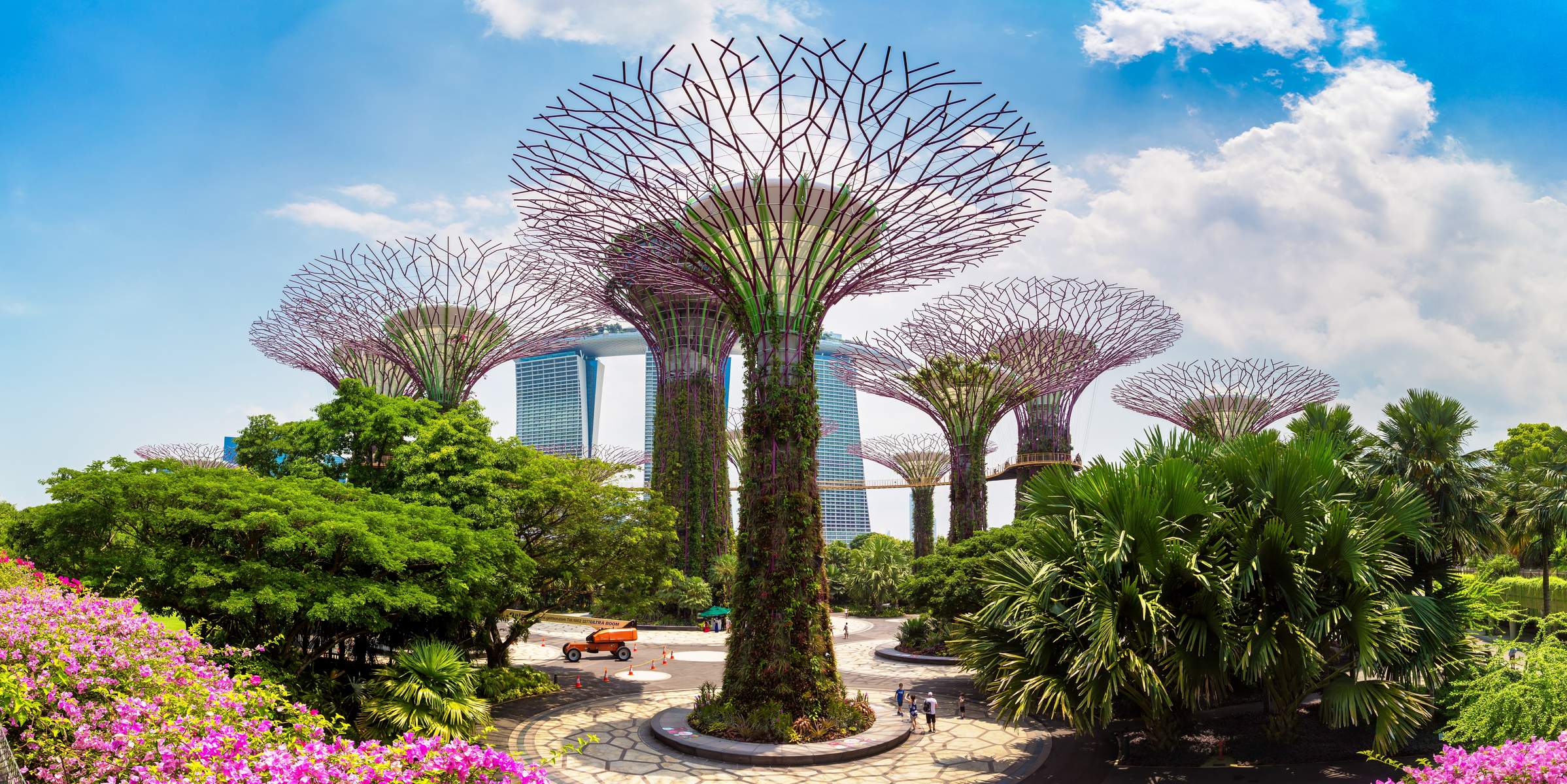 SINGAPORE - MALAYSIA (Gardens By The Bay - Flower Dome - Cloud Forest - Singapore Oceanarium - Wings Of Time - Malacca - Kualalumpur City) 