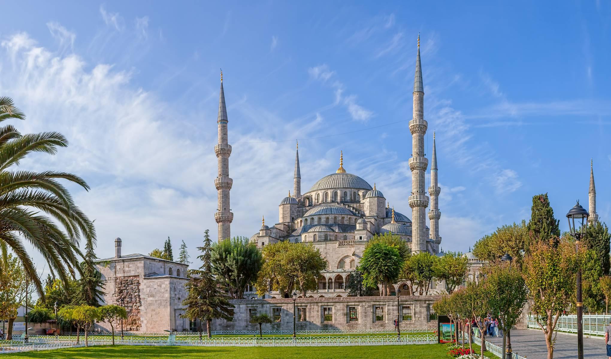 Thổ Nhĩ Kỳ (Istanbul - Canakkale - Pergamon - Kusadasi - Ephesus - Pamukkale - Konya - Cappadocia - Istanbul)