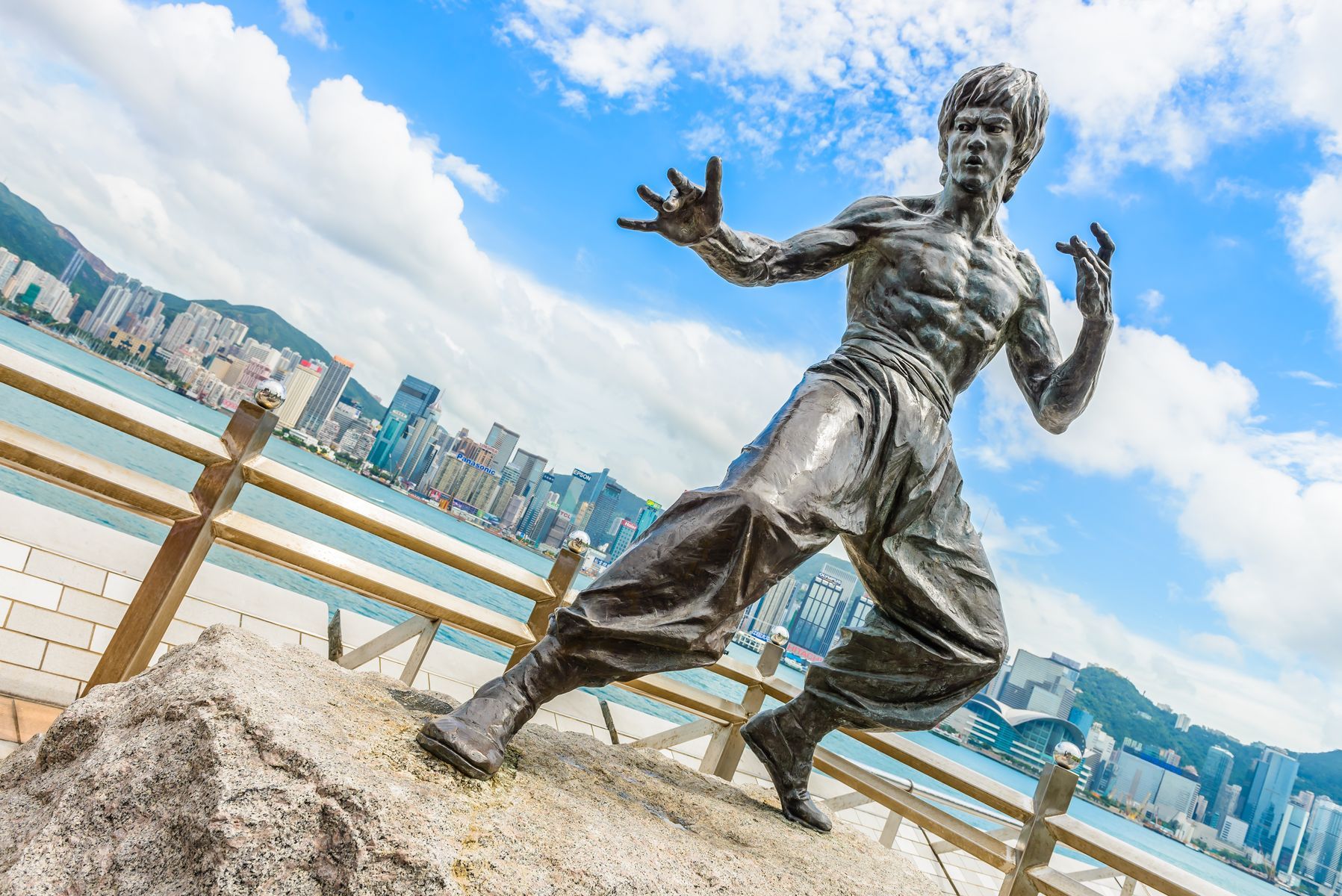 Du Thuyền 5 Sao Star Voyager: Hải Trình Đồng Nai – Cam Ranh – Hong Kong