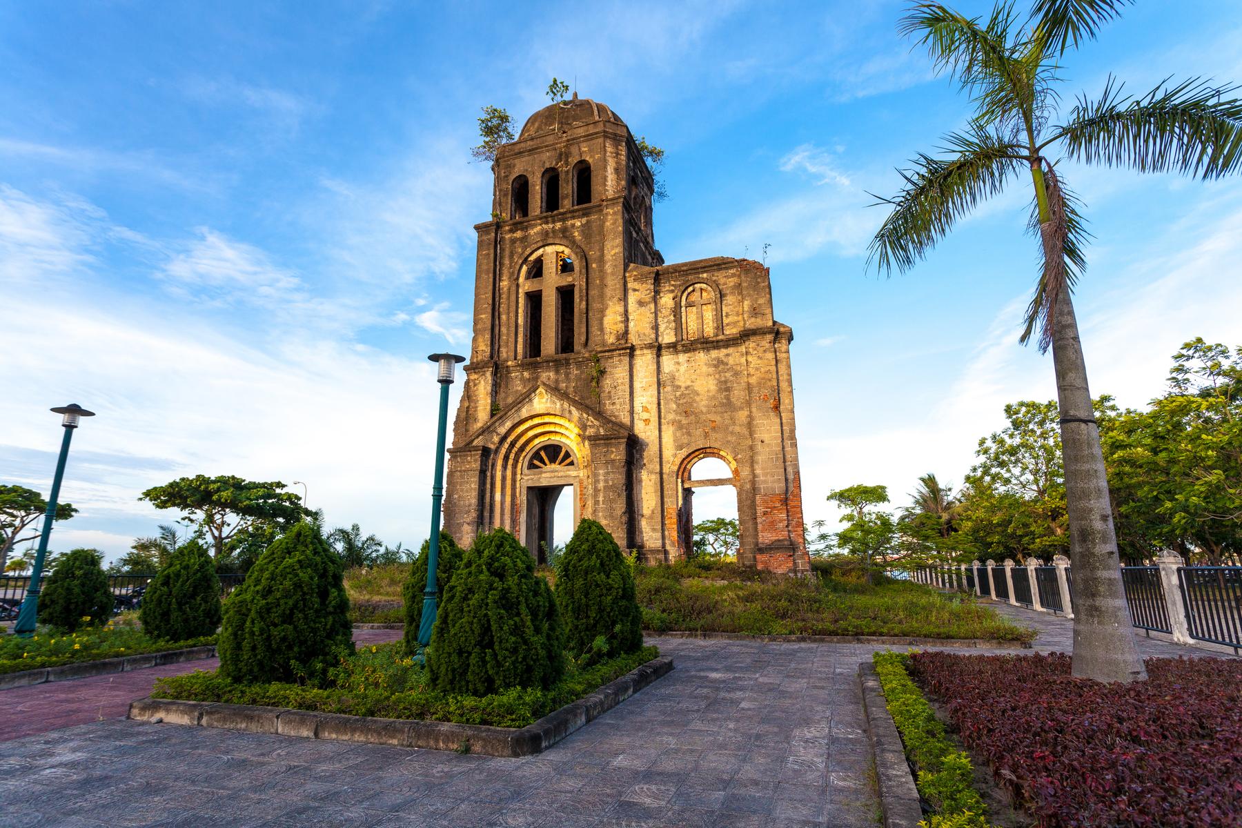 Đà Nẵng – Hội An – Bà Nà Hills – Động Thiên Đường– Huế
