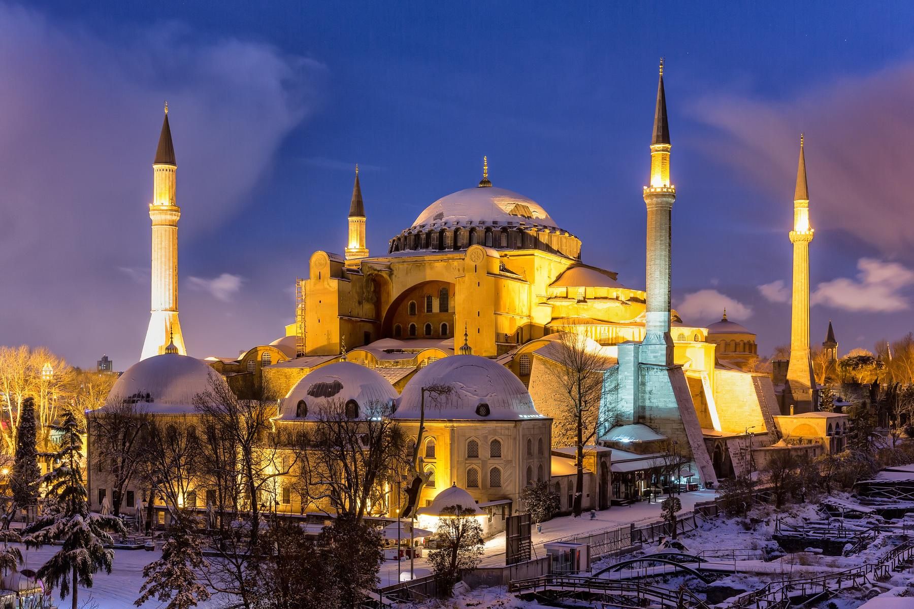 Thổ Nhĩ Kỳ (Istanbul - Canakkale - Pergamon - Kusadasi - Ephesus - Pamukkale - Konya - Cappadocia - Istanbul)