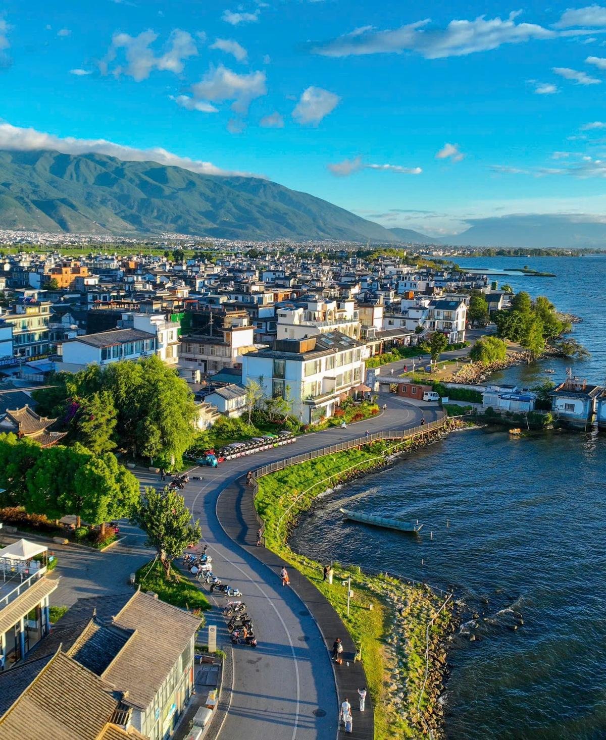 Trung Quốc (Lệ Giang - Đại Lý - Shangrila - Du thuyền thưởng ngoạn Hồ Nhĩ Hải)
