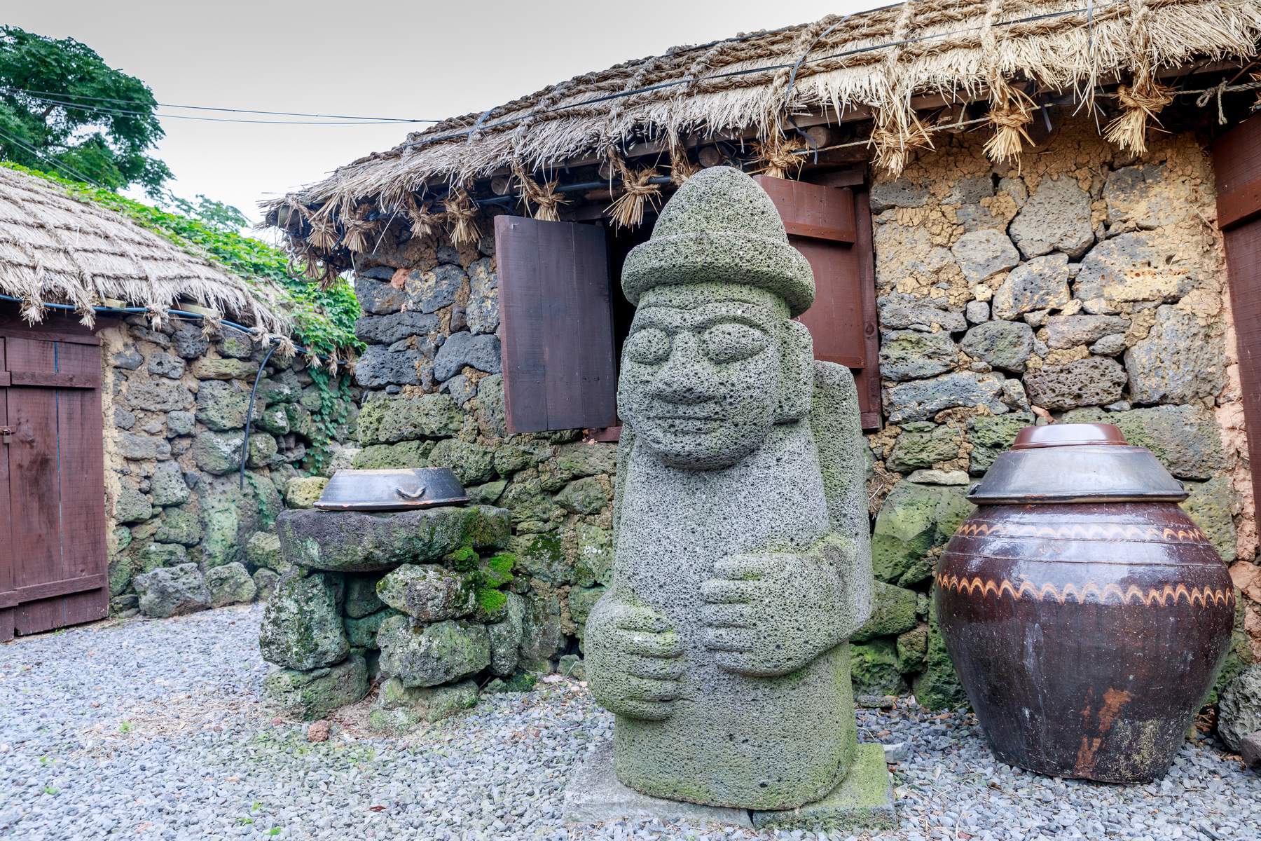 Hàn Quốc (Seoul - Jeju - Ecoland - Nanta Show - Nami - Thư Viện Starfield)