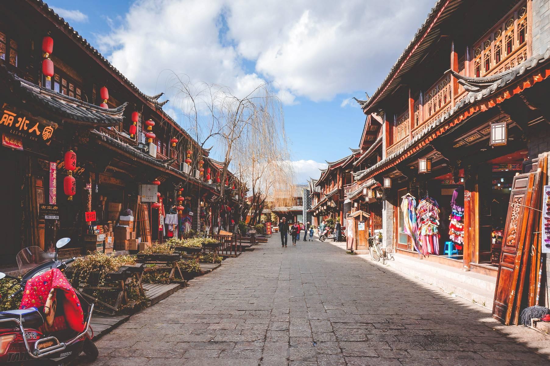 Trung Quốc (Lệ Giang - Đại Lý - Shangrila - Du thuyền thưởng ngoạn Hồ Nhĩ Hải)
