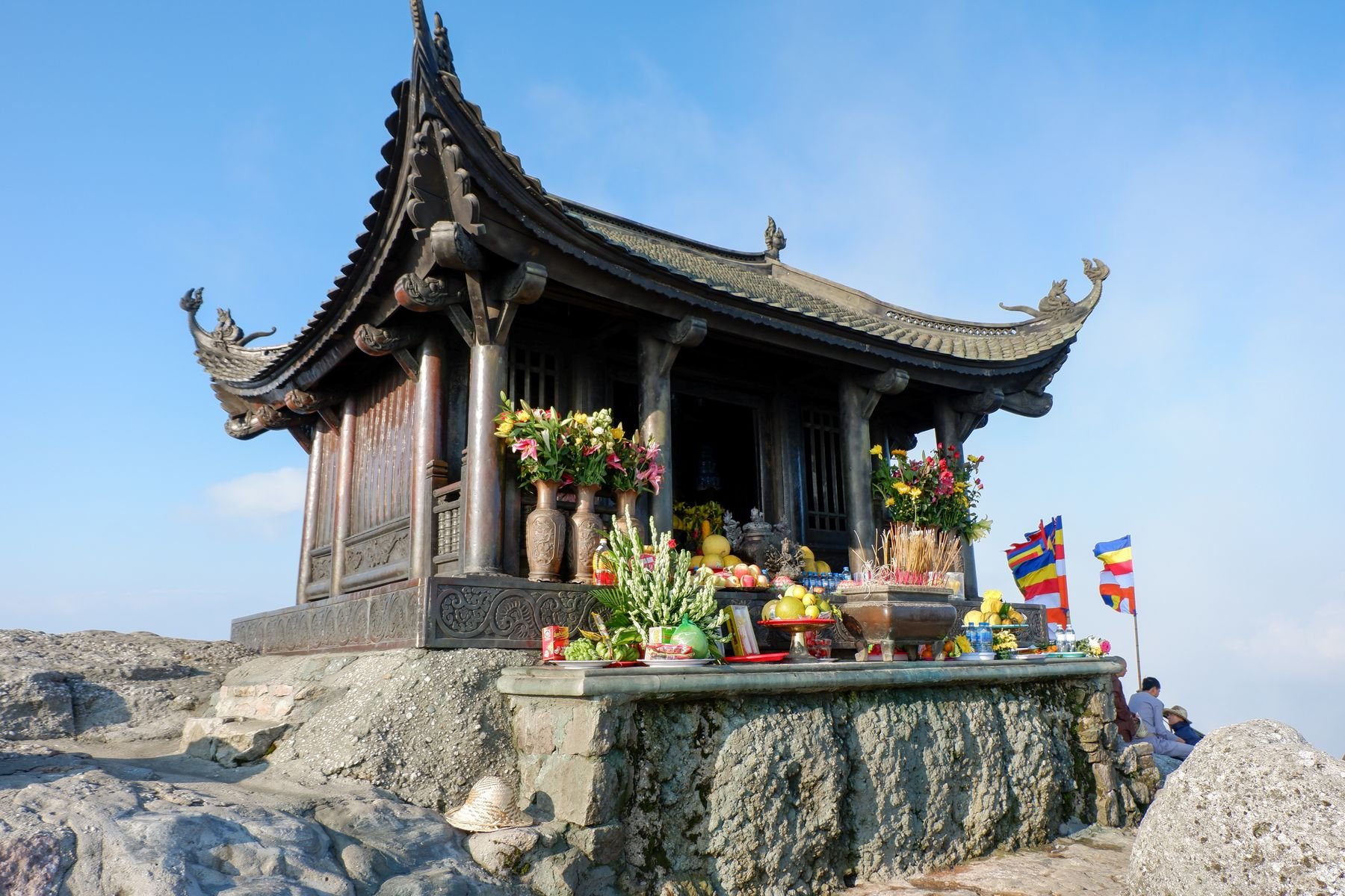 Hải Phòng – Yên Tử – Du Thuyền Cao Cấp Hạ Long