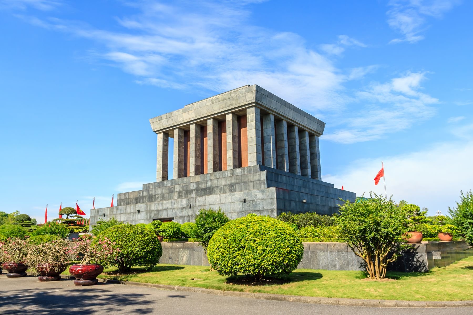Yên Tử – Hạ Long – Ninh Bình – Hà Nội
