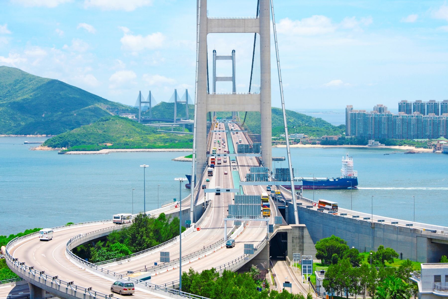 Hong Kong (Đại Lộ Danh Vọng - Chu Hải - Nhà Hát Nhật Nguyệt Bối)