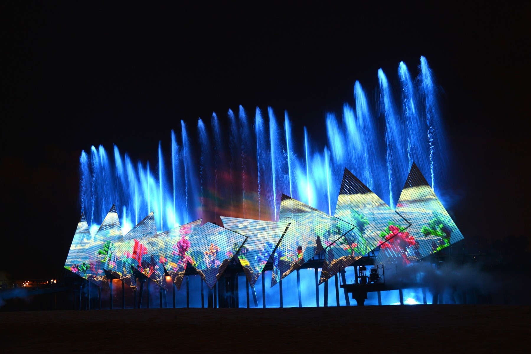 Malaysia - Singapore (Kualalumpur - Cao Nguyên Genting - Malacca Gardens By The Bay - Flower Dome - Cloud Forest - Oceanarium Singapore - Wings Of Time)