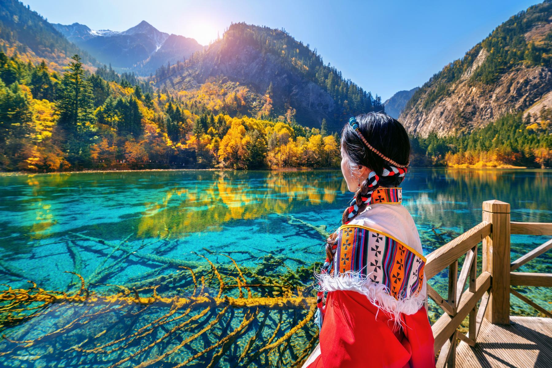Trung Quốc (Thành Đô - Cửu Trại Câu - Lạc Sơn)