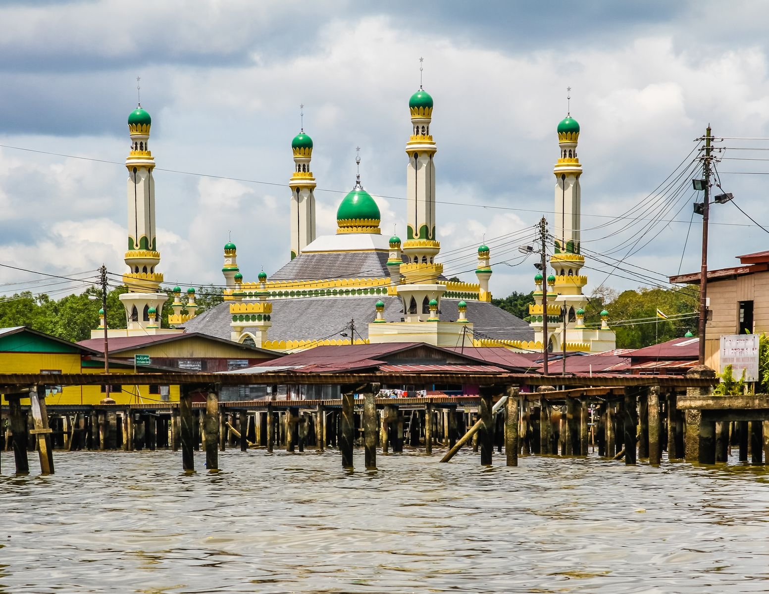 Brunei (Thánh Đường Jame As’r Hassanil Bolkiah - Vườn Quốc Gia Temburong - Bảo Tàng Regalia)