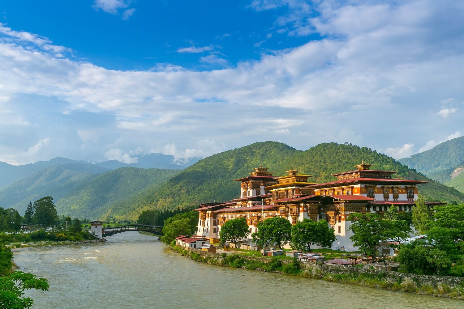 Bhutan (Paro – Thimphu – Punakha - Tiger’s Nest - Paro)