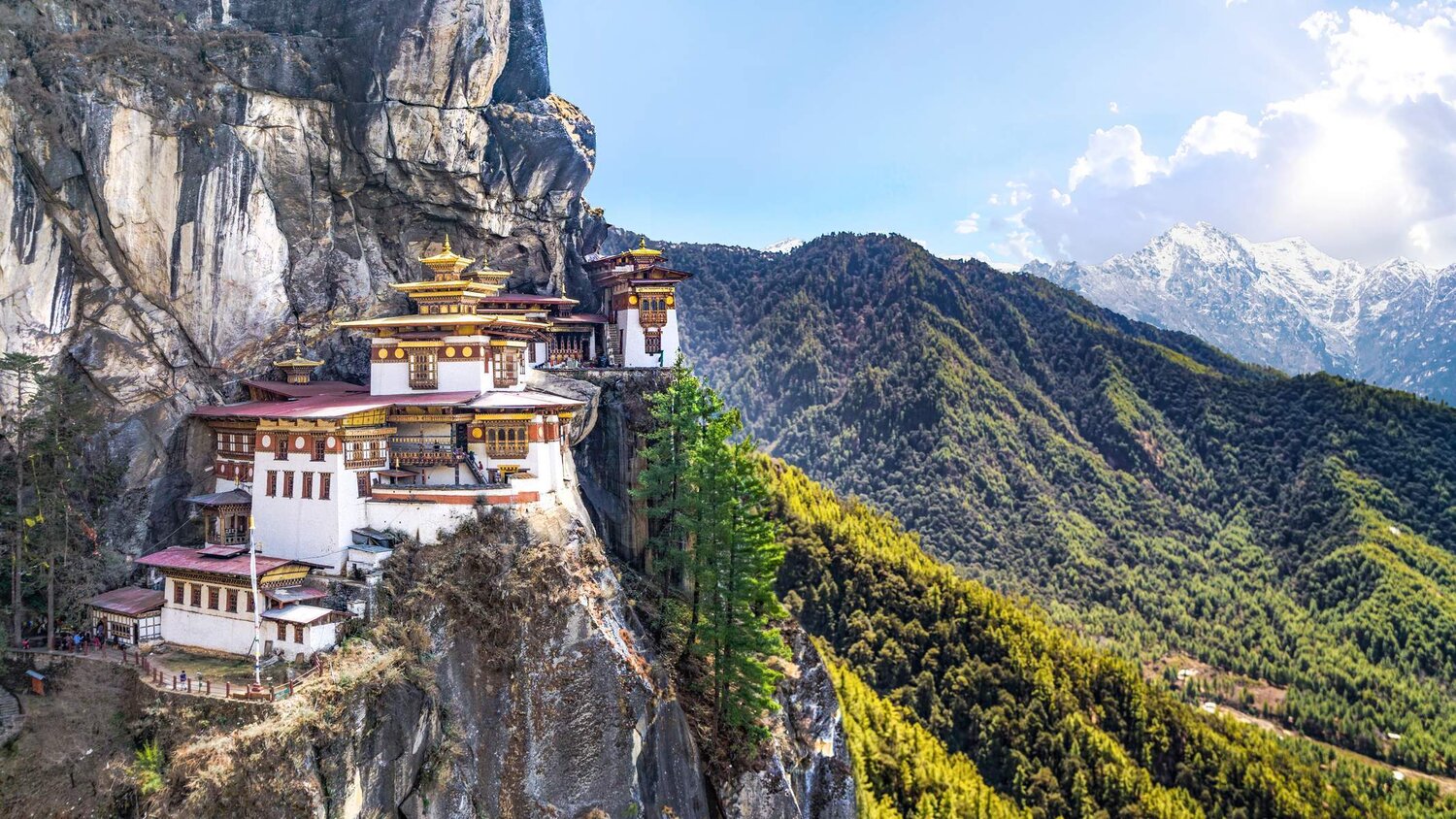 Bhutan (Paro – Thimphu – Punakha - Tiger’s Nest - Paro)