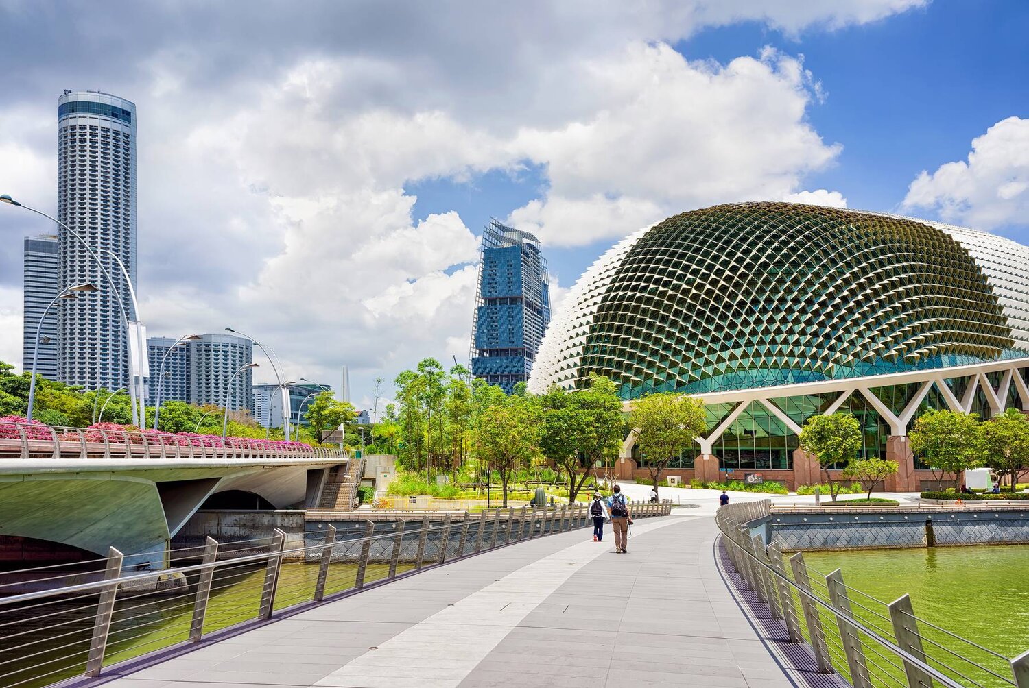 Singapore (Gardens By The Bay - 01 Ngày Tự Do - Flower Dome - Cloud Forest)