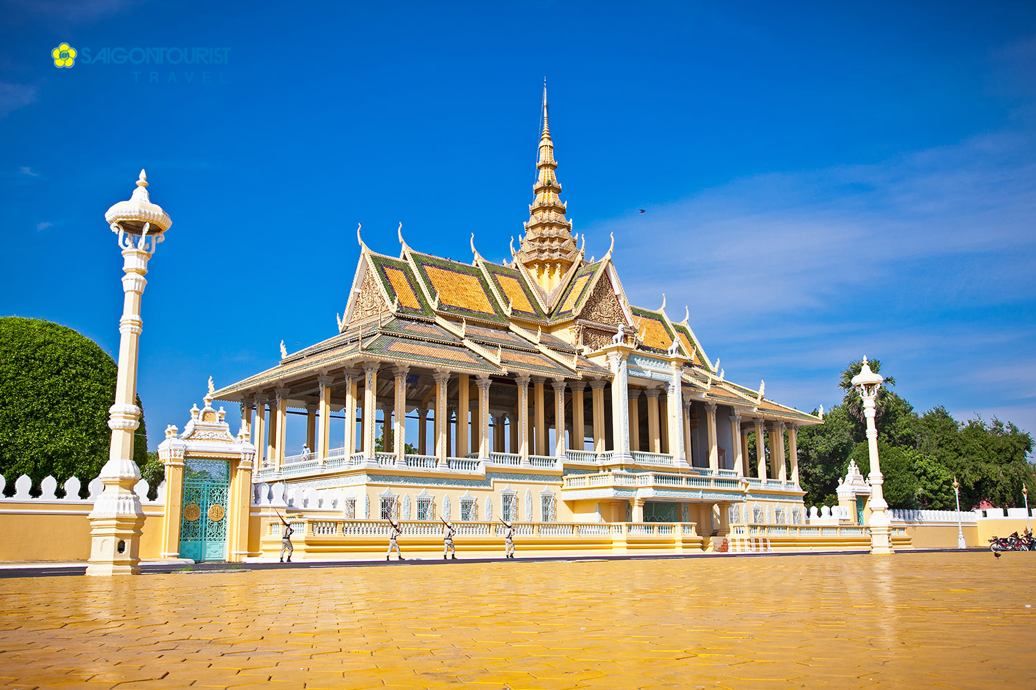 Royal Palace complex Phnom Penh 173783747
